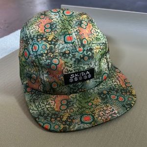 Skida Brim Hat in trout pattern